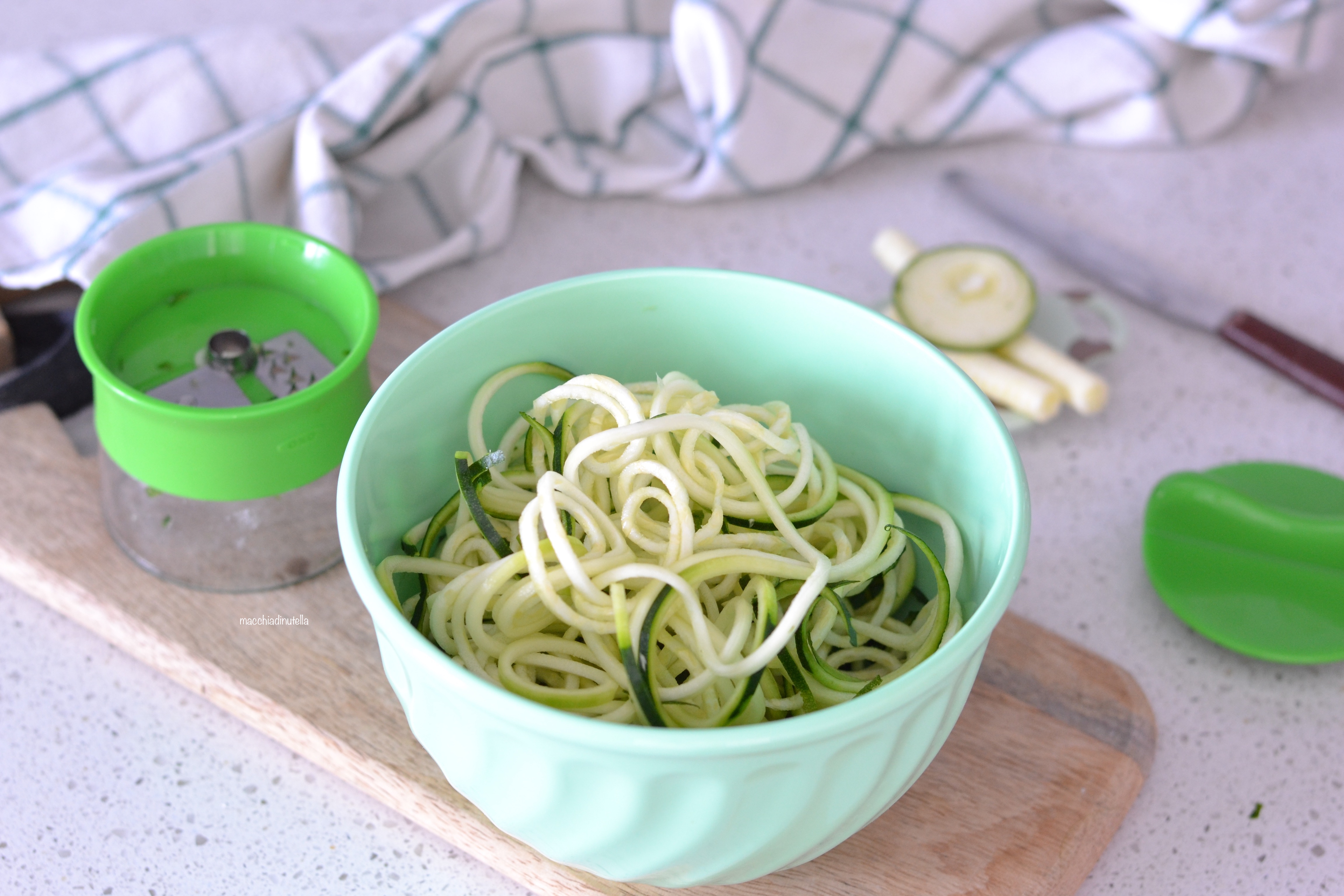 Spaghetti Di Zucchine E Gamberetti - Macchia's Mood